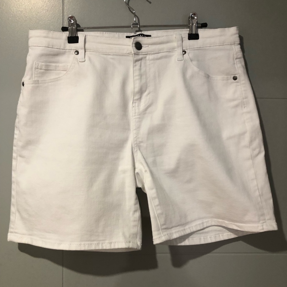 Buffalo David Bitton Men's Crisp White Jean Shorts